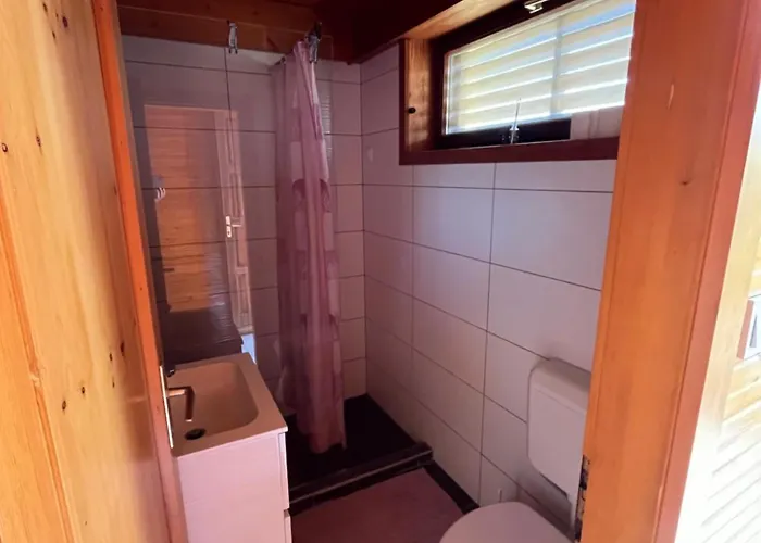 Templomzugi Fenyo Nyaralo